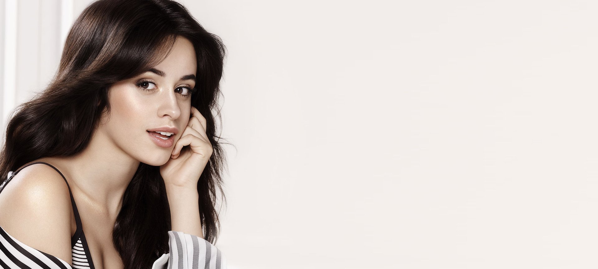 Camila Cabello Wake Up And Glow (1)